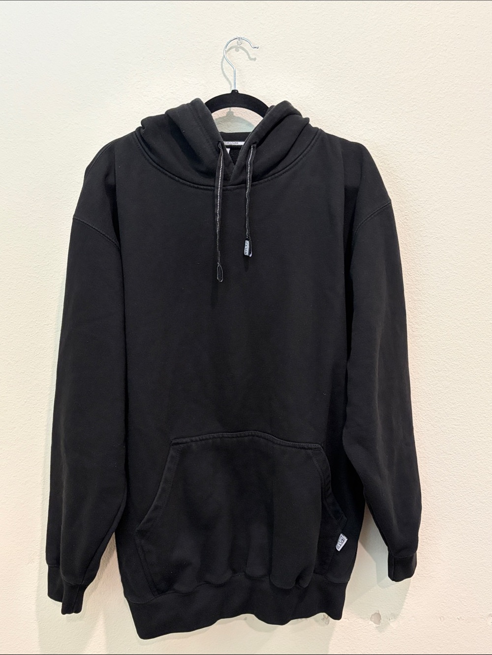 Everyday Black Men's Pullover Hoodie